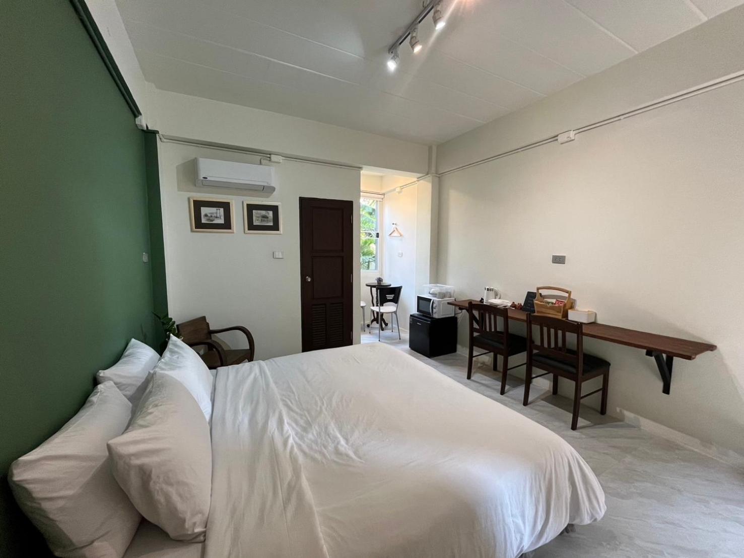 Self Check-In Apartment By Baiput Hometel Ayutthaya Eksteriør bilde