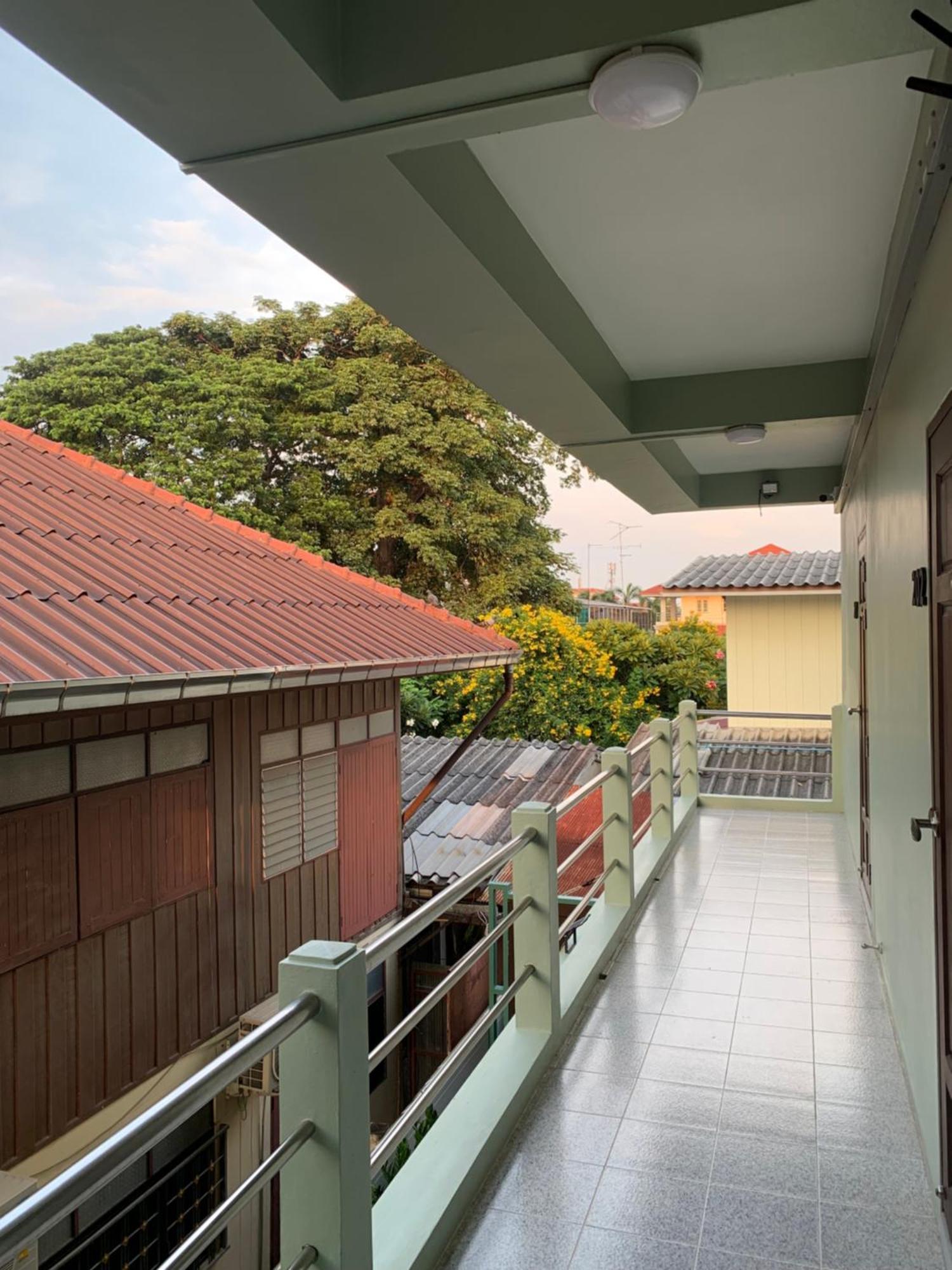 Self Check-In Apartment By Baiput Hometel Ayutthaya Eksteriør bilde